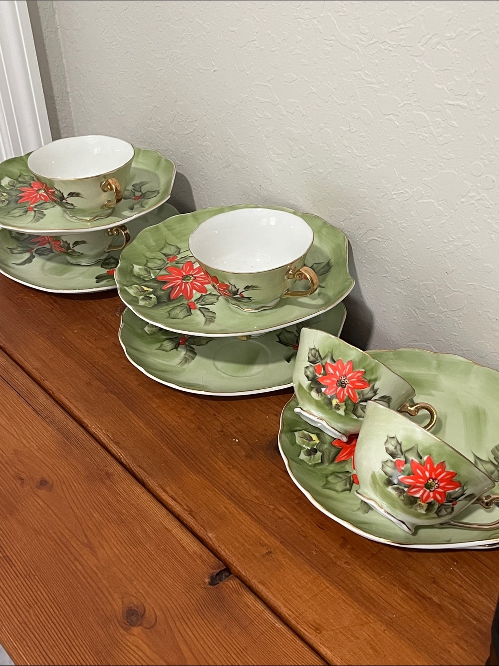 Lefton Limited Edition VTG Poinsettia Snack Plates Hand Painted Rare 12 pc set